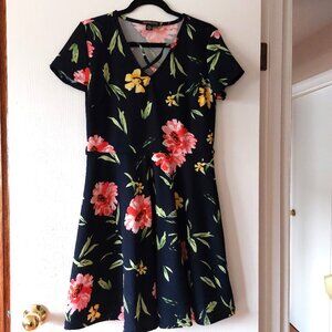 NWOT imPRESS Navy flowered Fit and Flare Dress, size LG